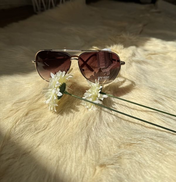 عینک آفتابی زنانه برای استایلی خاص